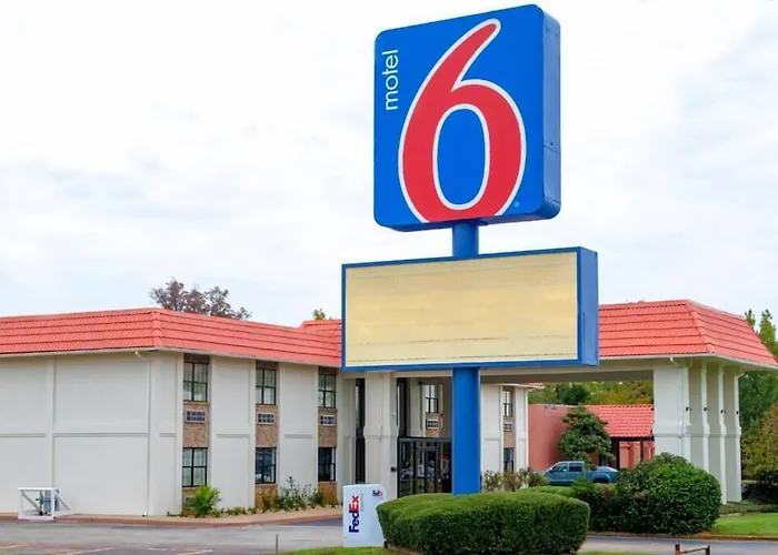 Motel 6-, Tx