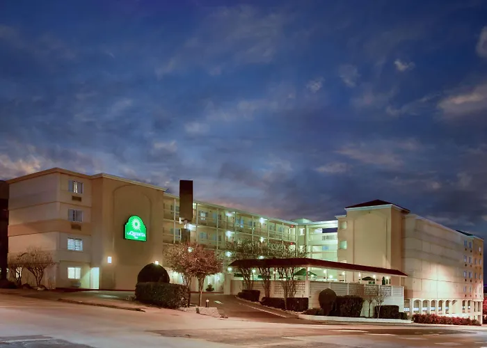 La Quinta Inn By Wyndham Austin Capitol / Downtown