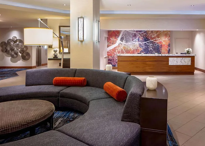 Doubletree Suites By Hilton Downtown