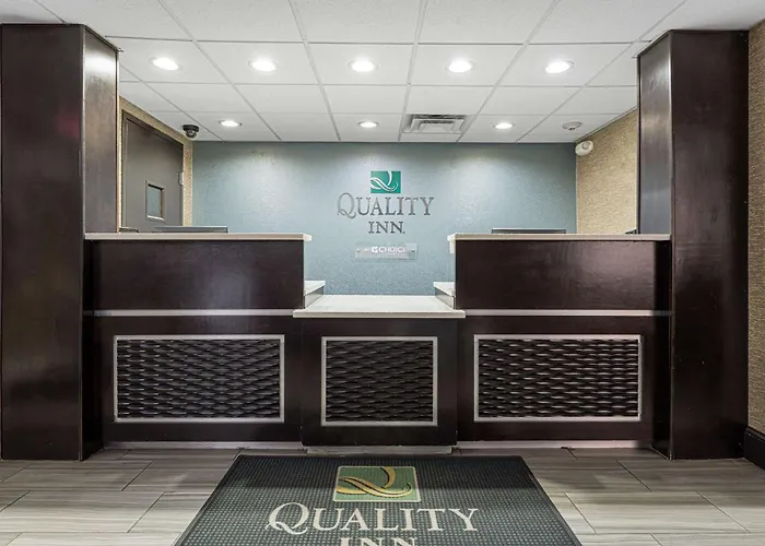 Quality Inn Asheville Downtown Tunnel Rd