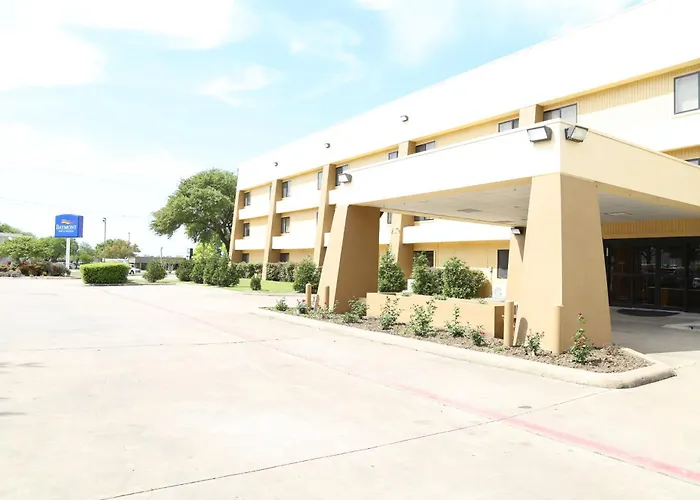 Baymont By Wyndham Plano