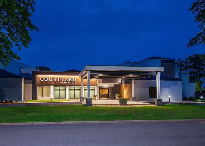 Courtyard By Marriott Boston Andover