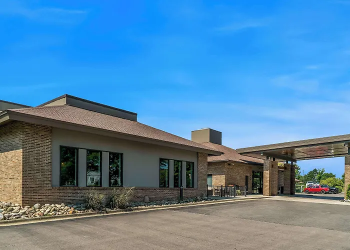 Best Western Okemos/East Lansing Hotel & Suites