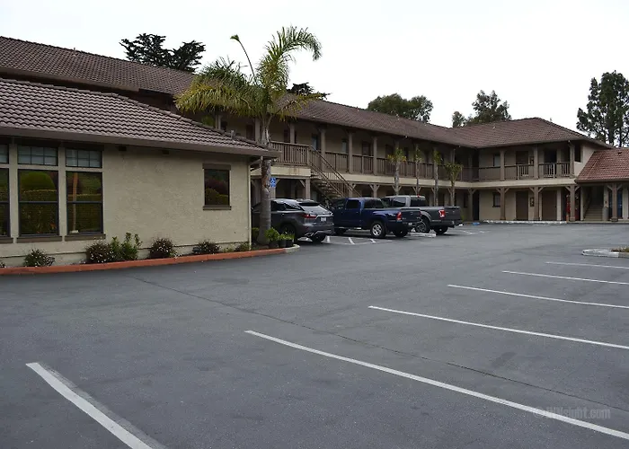 The Miramar Inn Half Moon Bay