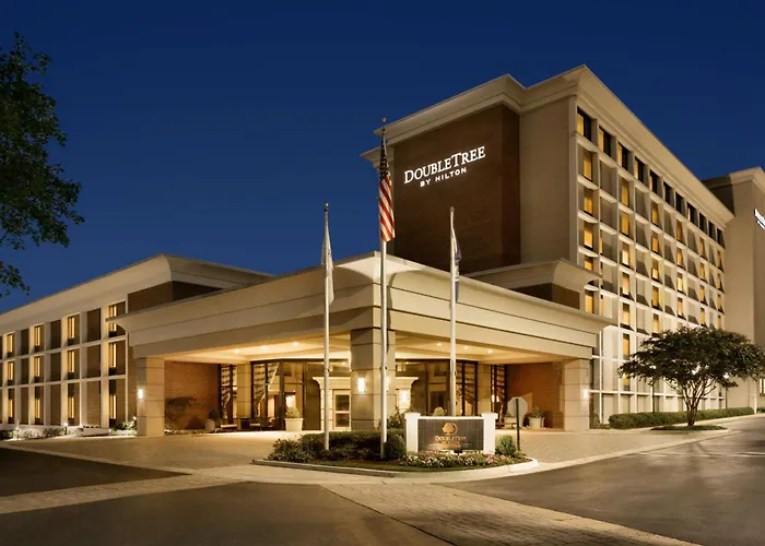 Doubletree By Hilton Mclean Tysons Hotel Tysons Corner