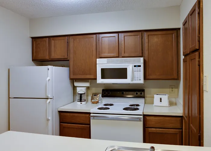 Value Suites Extended Stay - Arlington