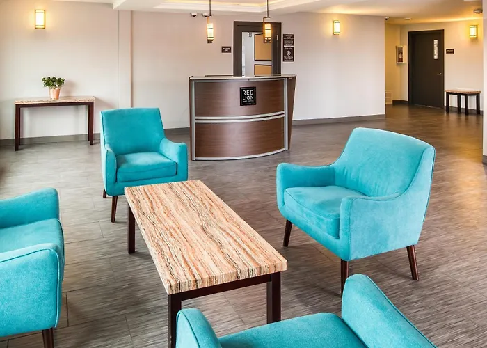 Red Lion Inn And Suites Everett