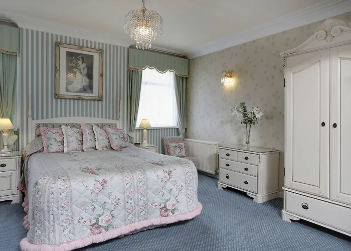 Livermead Cliff Hotel
