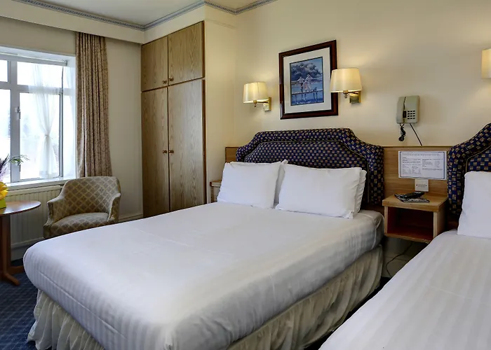 Livermead Cliff Hotel