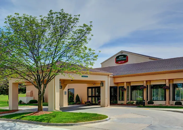 Courtyard Des Moines West/Clive
