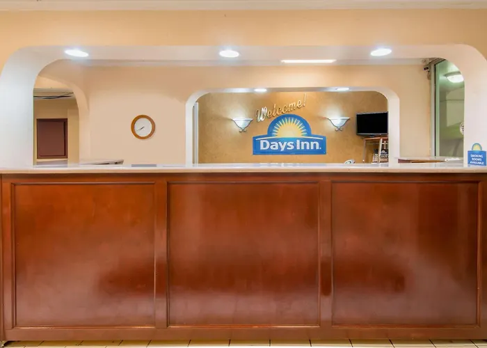 Days Inn By Wyndham Shorter