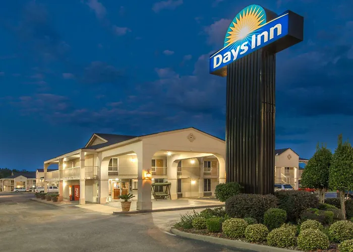 Days Inn By Wyndham Shorter