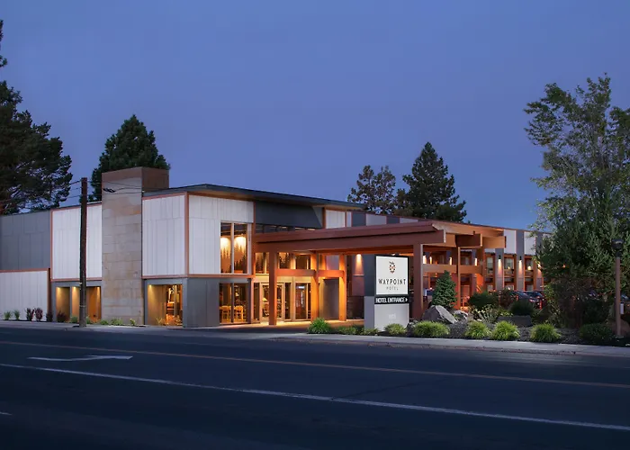 Waypoint Hotel