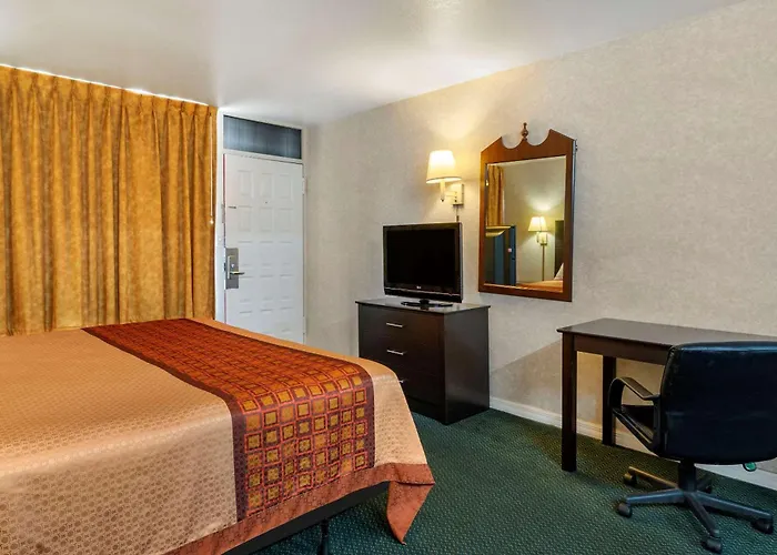 Rodeway Clearwater-