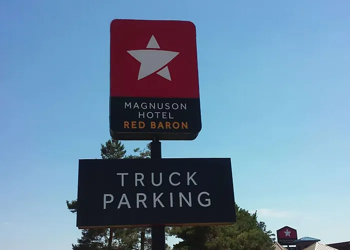 Magnuson Hotel Red Baron