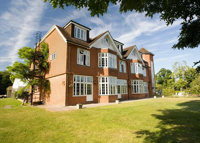 Grovefield House Hotel By Uno -Free Parking Slough