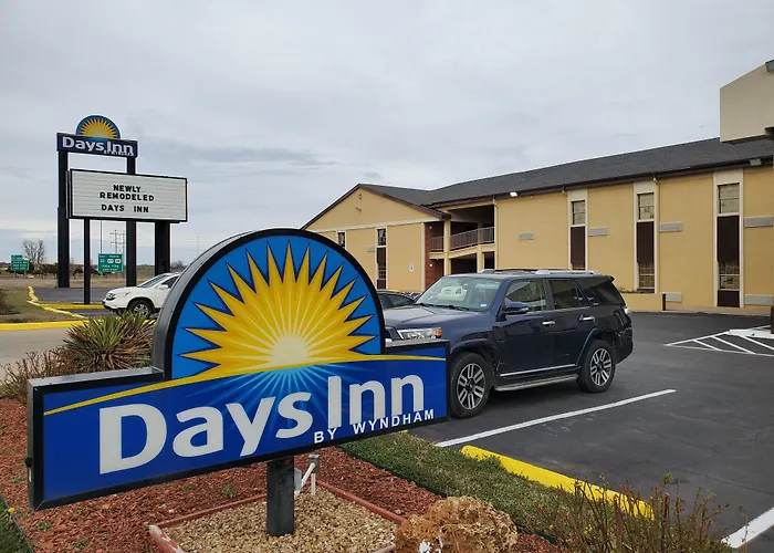 Days Inn By Wyndham Lawton