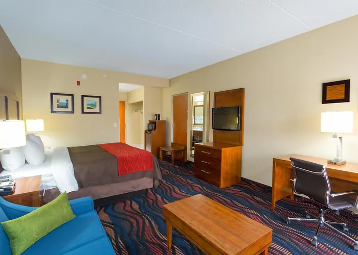 Baymont By Wyndham Bonita Springs