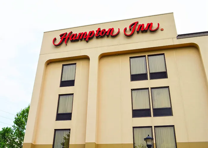 Hampton Inn By Hilton Harrisburg West