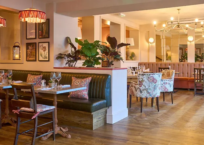 The White Horse - A Heartwood Inn Dorking