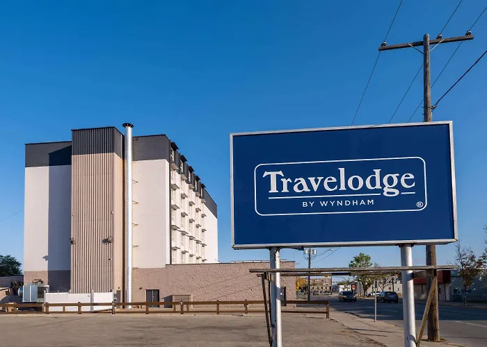 Prince Albert Dog Friendly Hotels
