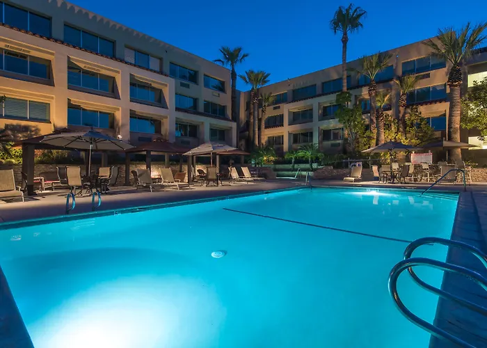 Grand Vista Hotel