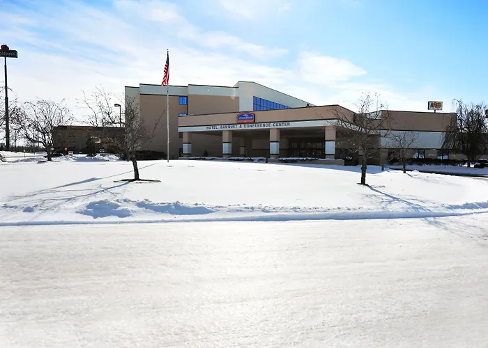 Howard Johnson By Wyndham