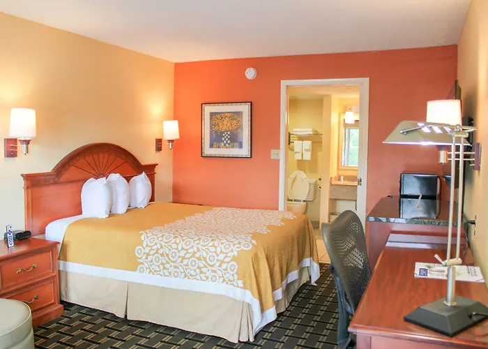 Rose Garden Inn & Suites Thomasville