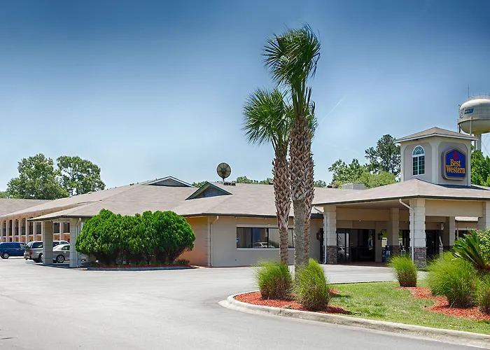 Best Western Point South