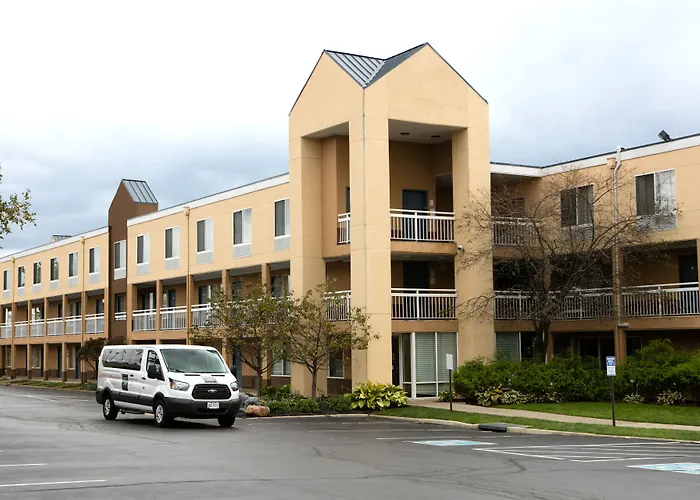 Baymont By Wyndham Dayton North