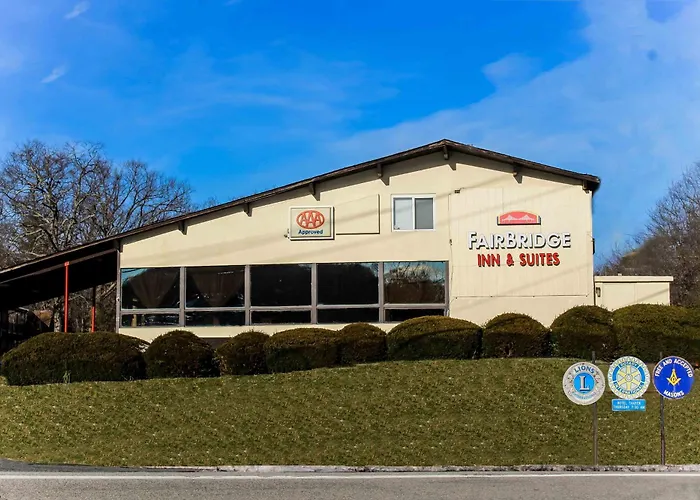 Fairbridge Inn And Suites West Point