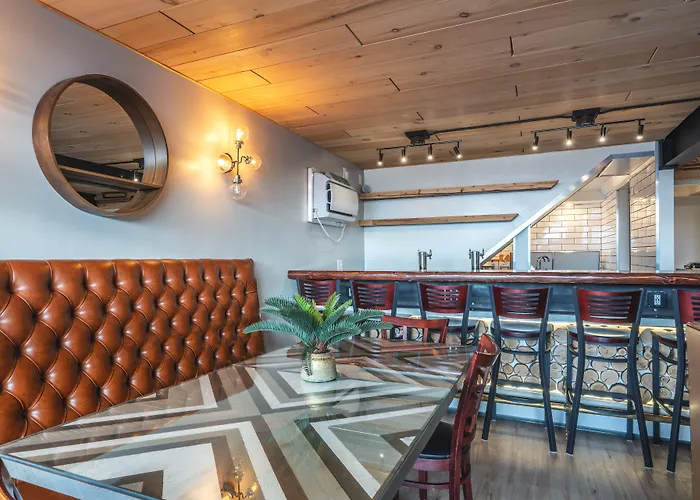 Hotel Rapids Grand Rapids