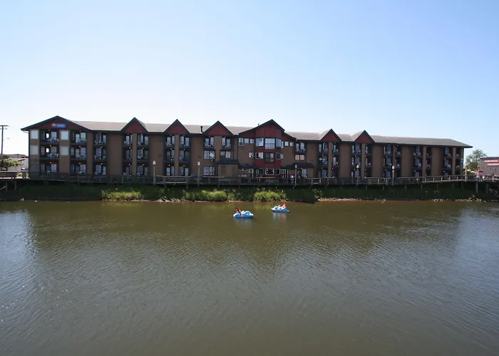 Kathryn Riverfront Inn, An Ascend Collection Hotel