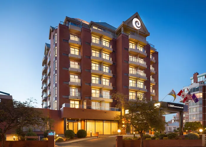 Coast Victoria Hotel & Marina By Apa