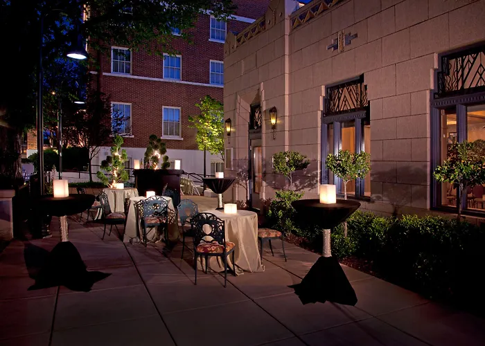 Hassayampa Inn
