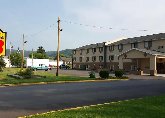 Super 8 By Wyndham Bath Hammondsport Area