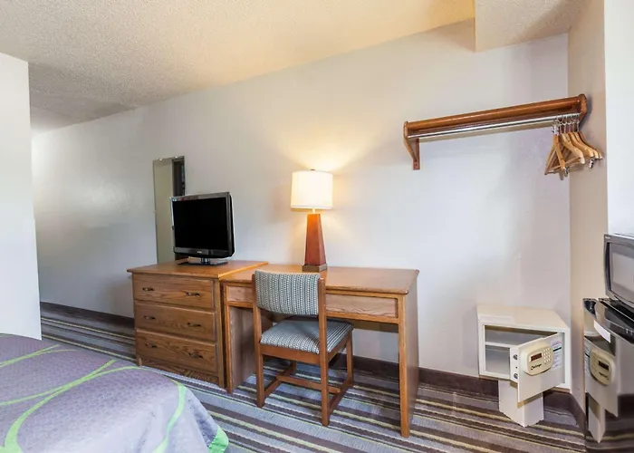 Super 8 By Wyndham Dunbar/ Area