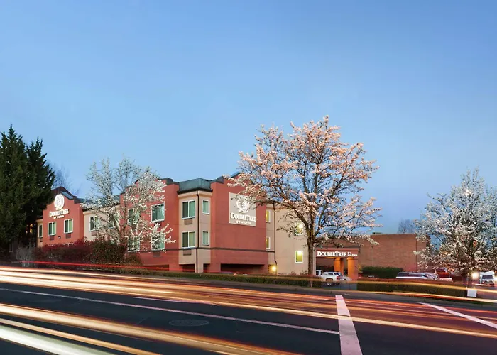 Doubletree By Hilton Portland Tigard