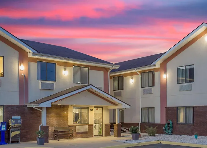 Super 8 By Wyndham Appomattox Va