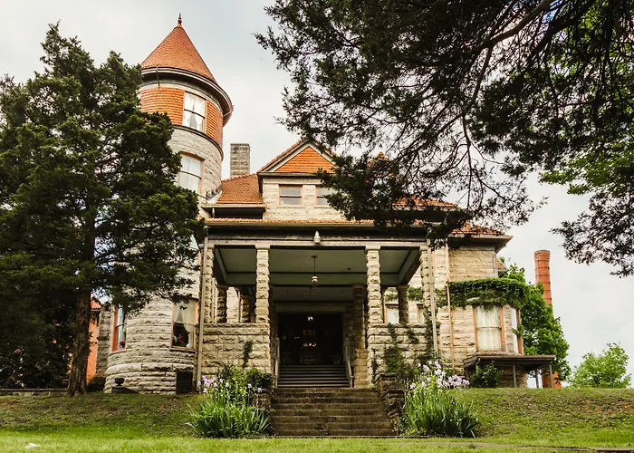 The Mansion At Elfindale