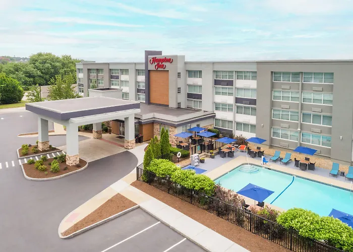 Hampton Inn Manchester Downtown