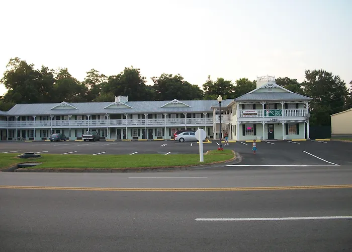 Key West Inn - Boaz