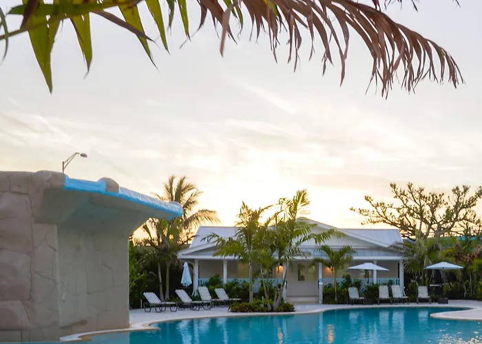 Lighthouse Resort: & Suites