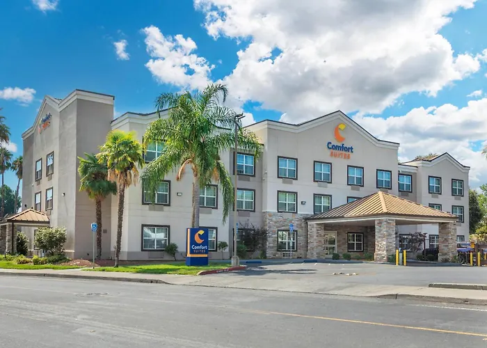 Comfort Suites Downtown Sacramento