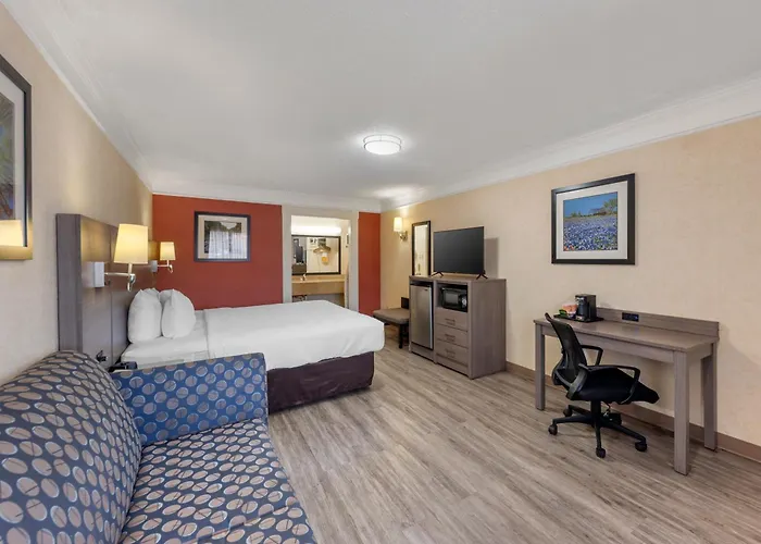 Quality Near Lake Marble Falls