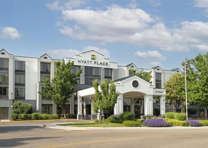 Hyatt Place /Towne Square