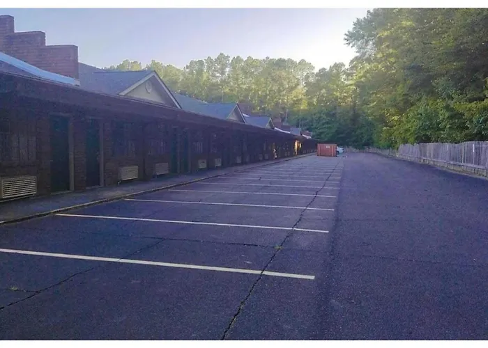 Northgate Inn By Townhouse I-59