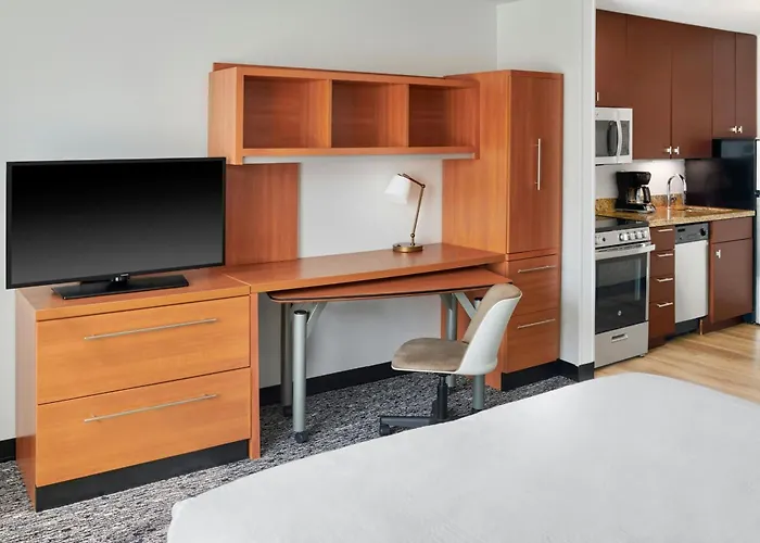 Towneplace Suites By Marriott Detroit Troy