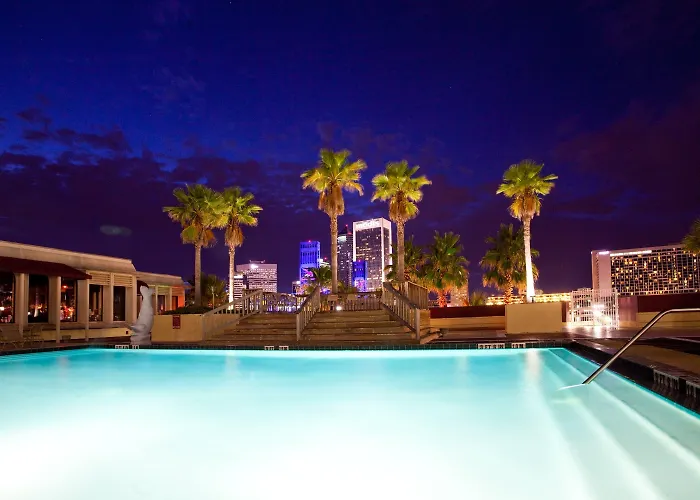 Doubletree By Hilton Hotel Jacksonville Riverfront