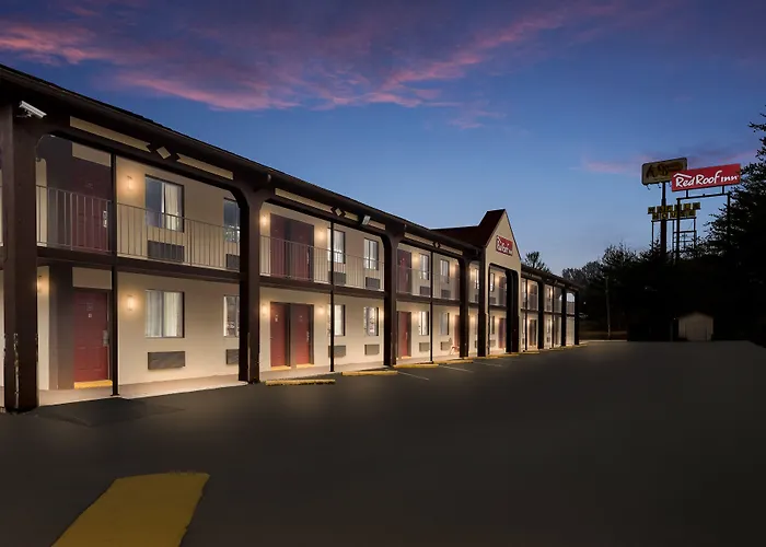 Red Roof Inn Crossville